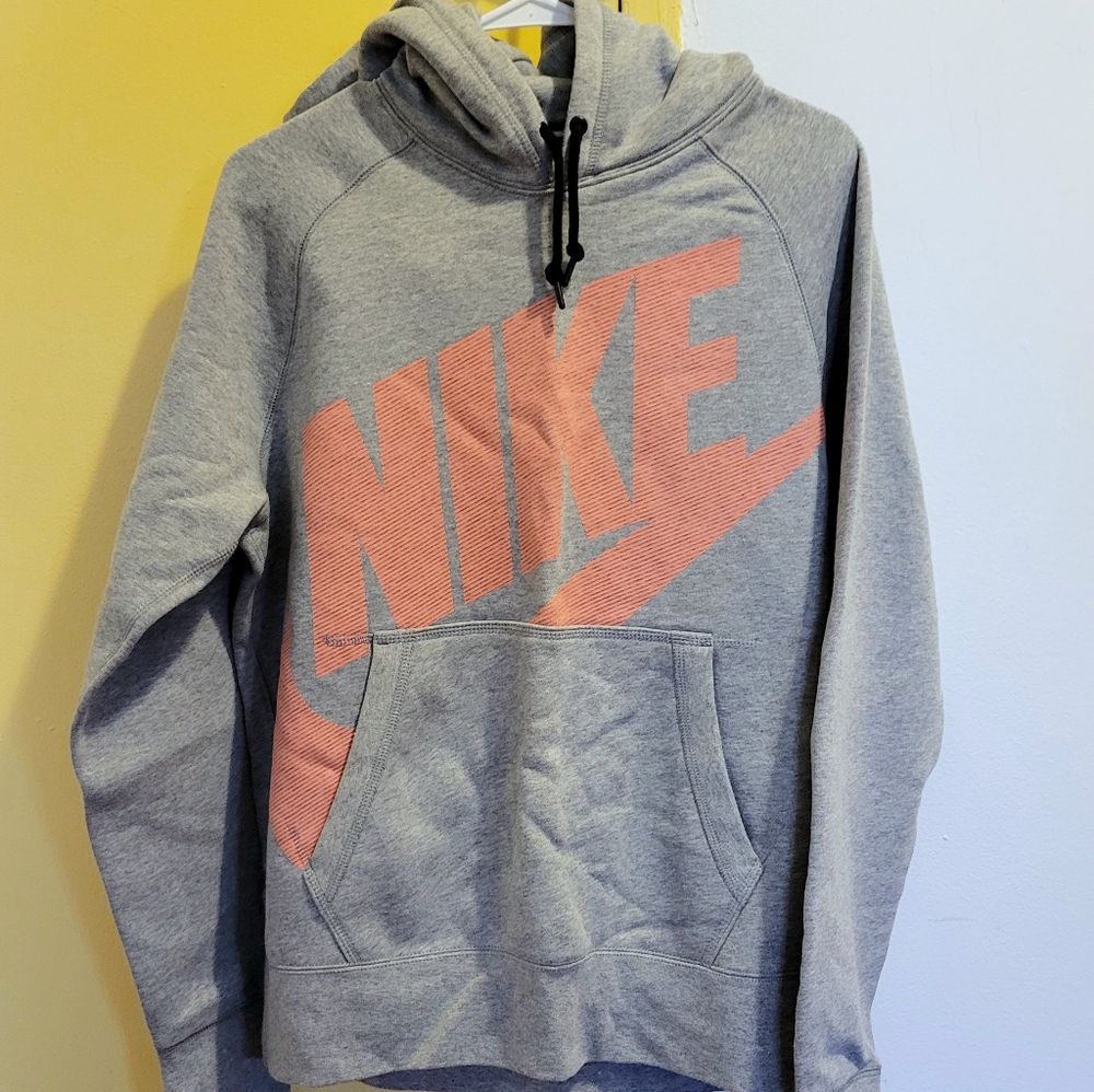 GREY NIKE HOODIE